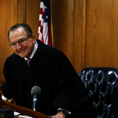 ‘World’s Nicest Judge’ dies at 88. How Frank Caprio redefined justice with kindness