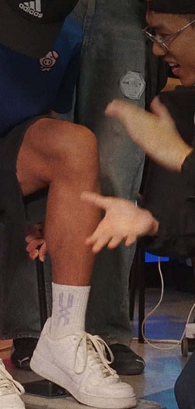 Do you shake your legs often? Hong Kong just turned it into a competition