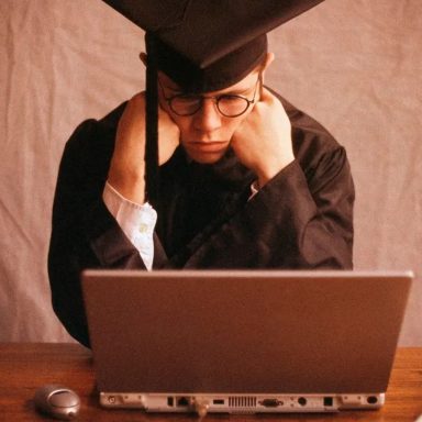 Why Are Bangladesh's Graduates Struggling to Find Jobs Despite Economic Growth?