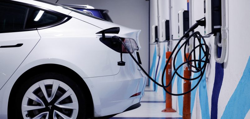 What to look for before buying an old EV car?