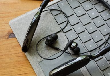 Top 5 neckbands that hit the right notes