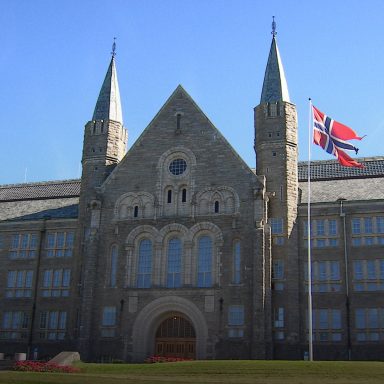 10 affordable Norwegian universities for Bangladeshi & Non-EU students in 2026