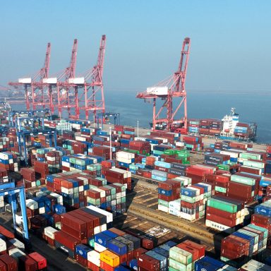 Which are the top 30 countries in the world in terms of exports?