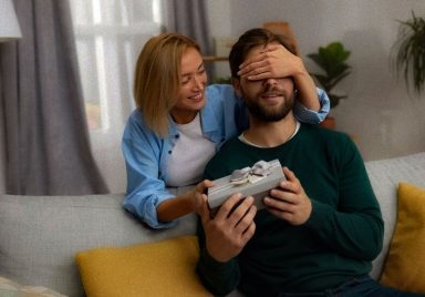 What to give on Men’s day rather than a wrist-watch