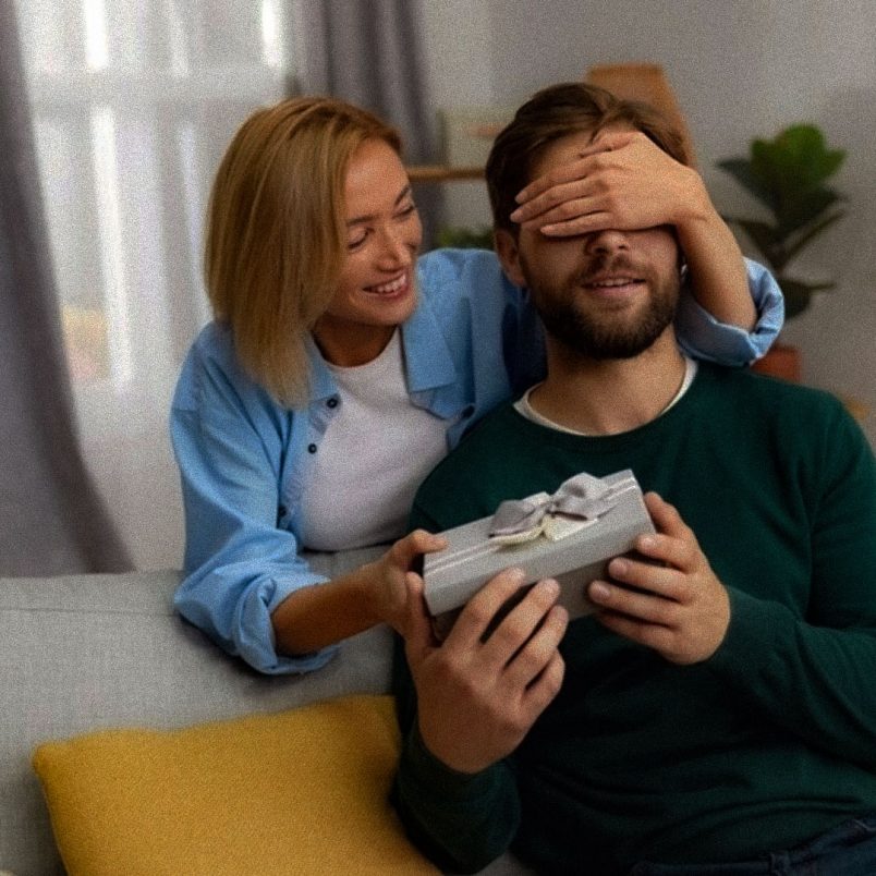 What to give on Men’s day rather than a wrist-watch