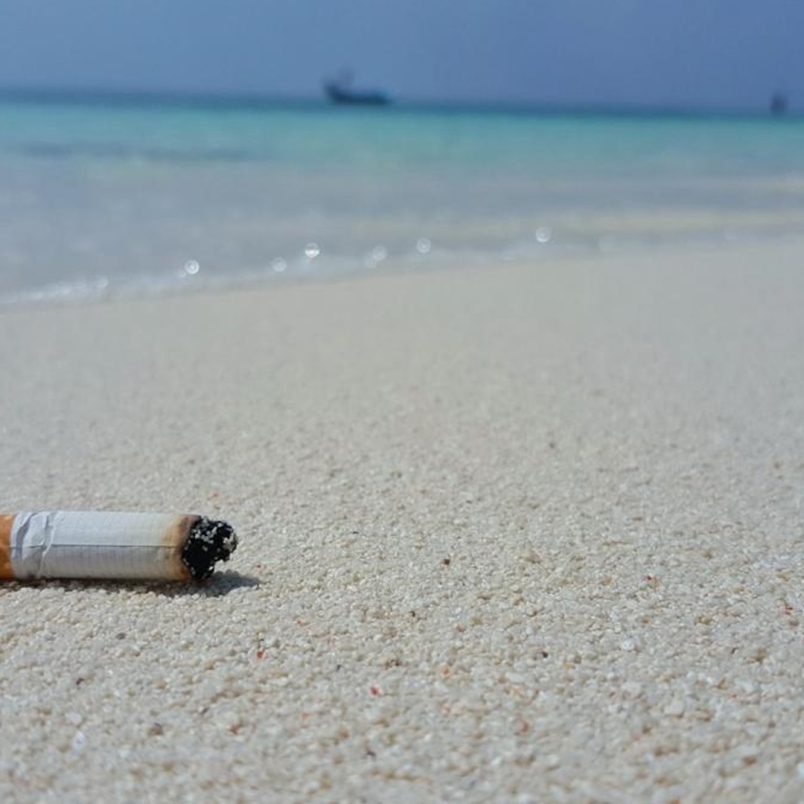Why did Maldives begin a 'generational ban' on smoking?