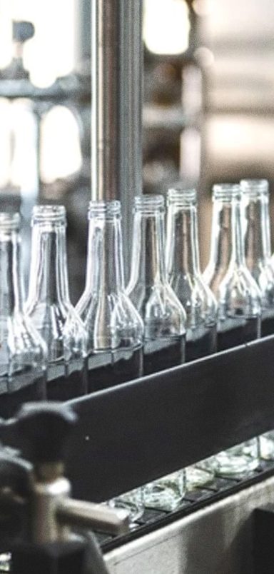 Why hasn't Pakistan issued a license to export liquor for so long?