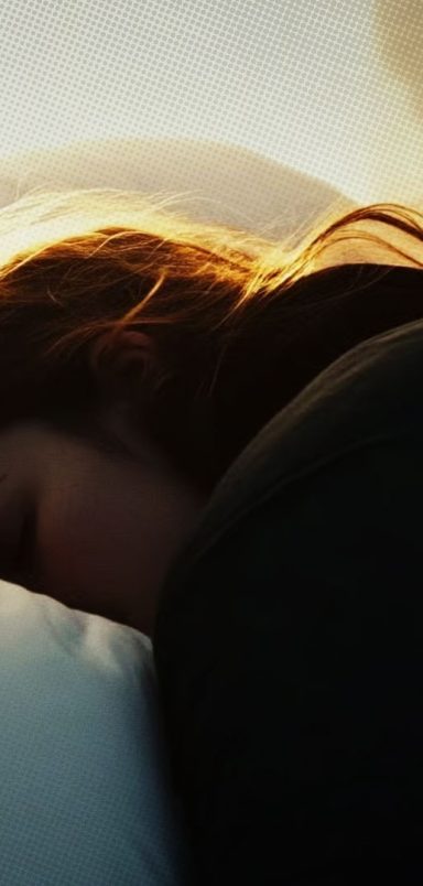 Do women need more sleep than men?