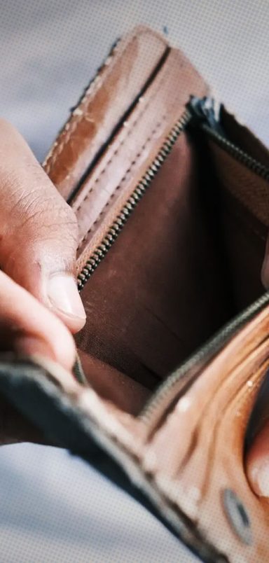 How late paychecks impact employees and organisations