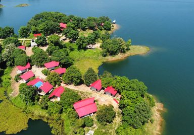 Escape to the noise-free paradise of Bargee Lake Valley