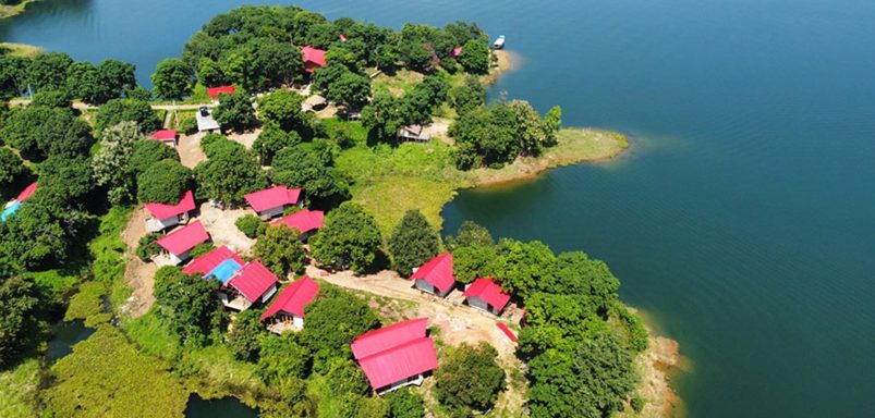 Escape to the noise-free paradise of Bargee Lake Valley