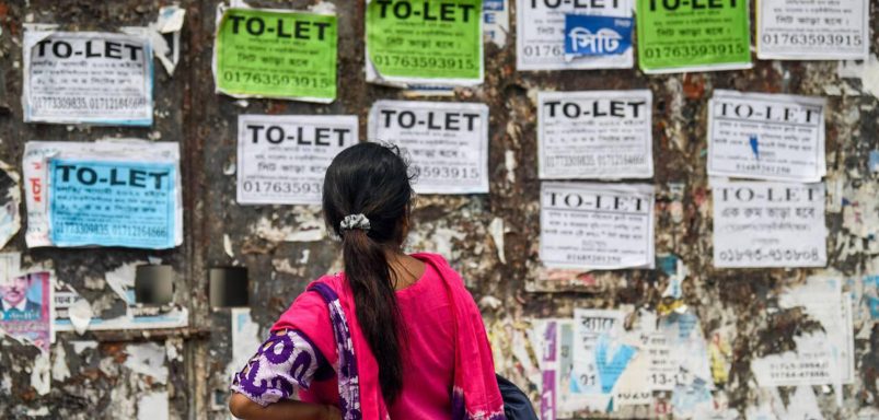 How bachelors survive in Dhaka by crossing the barrier of house rent