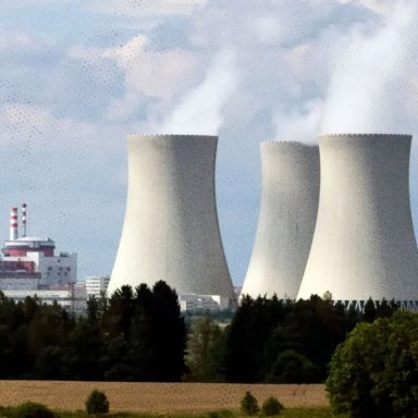 Which countries have permanently shut down the most nuclear power?
