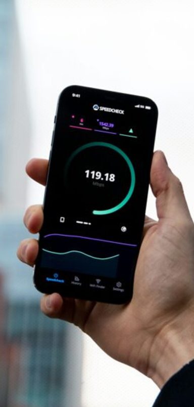 Which countries have the fastest mobile internet in the world?