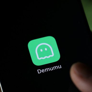 What is the 'Are You Dead?' app that's gone viral in China?