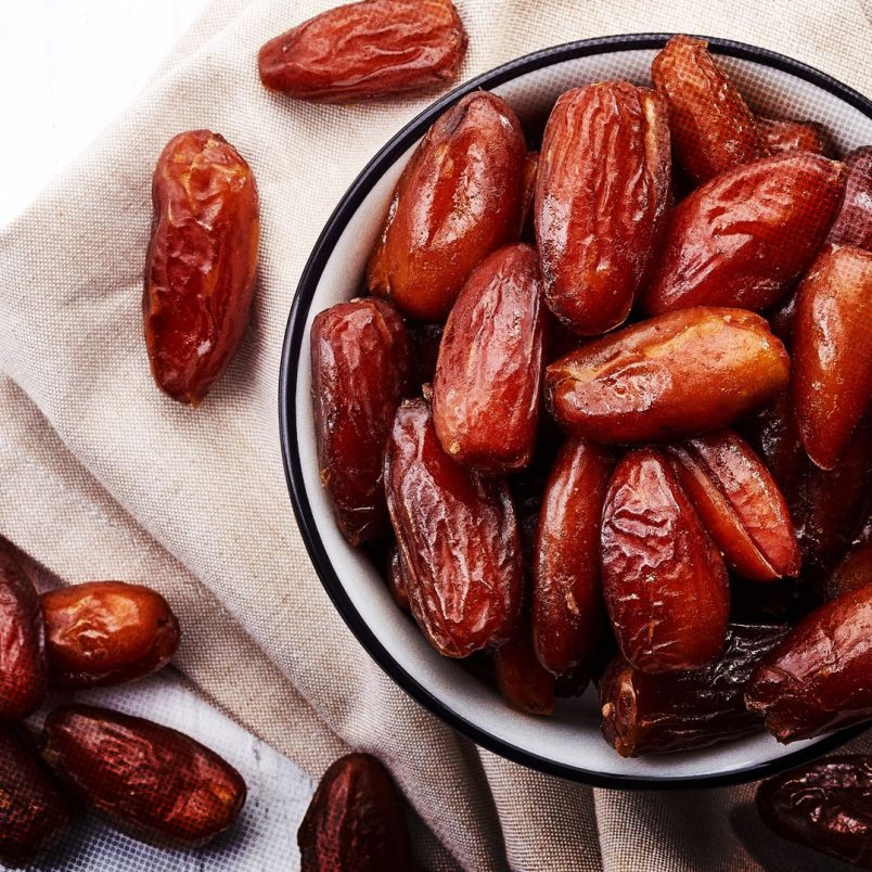 Why are dates the perfect food to break your fast during Ramadan?