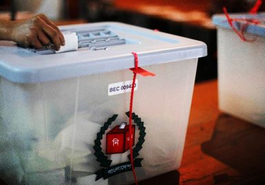 When can voters expect the final results of the 13th election?