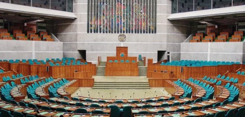 What benefits do Bangladesh MPs enjoy?