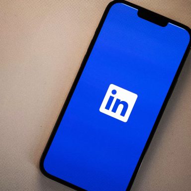 7 LinkedIn profile mistakes that cost you interviews career