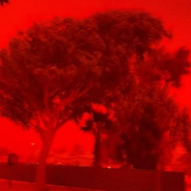 What made Australia’s sky turn blood red?