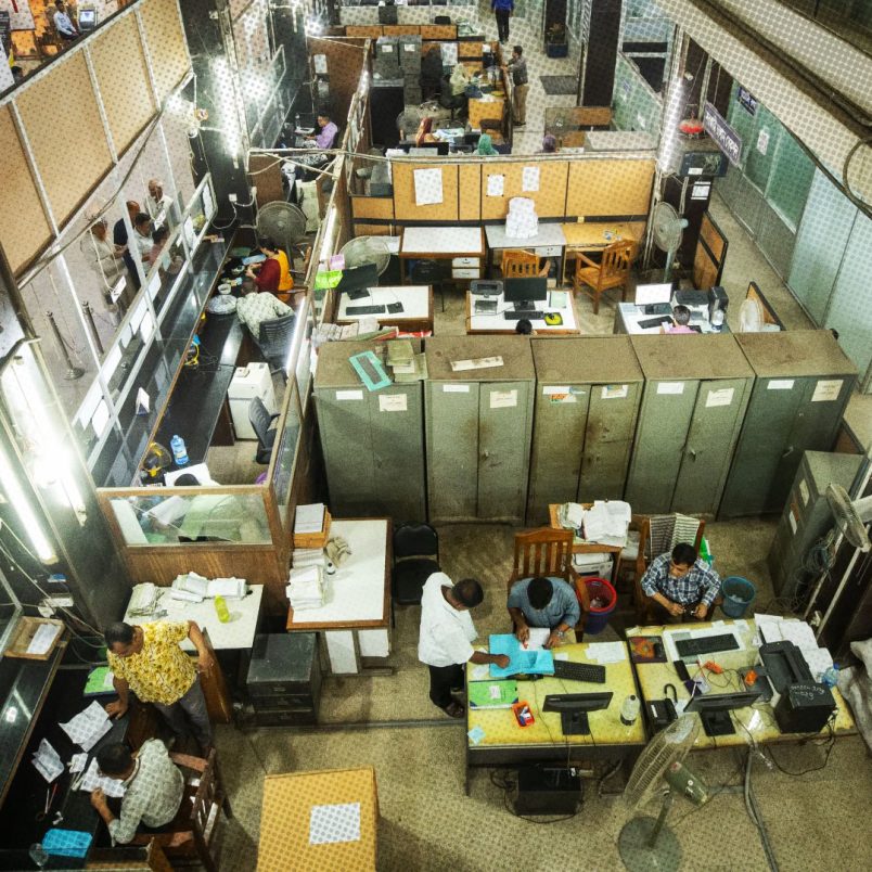 Could Bangladesh save energy by reducing its working days per week?