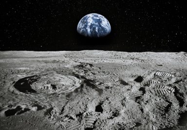 Why NASA is not yet ready to land humans on the Moon again