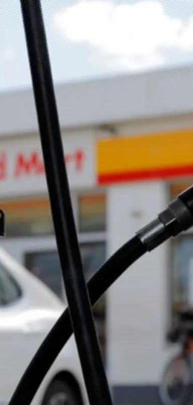 How much fuel can each vehicle get from a filling station per day?