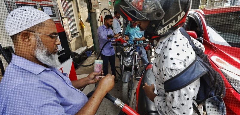 What are the 3 conditions for ride-sharing motorbikes to get 5 litres of fuel per day