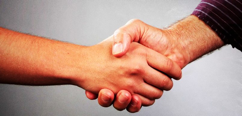 How to introduce yourself professionally: A simple guide