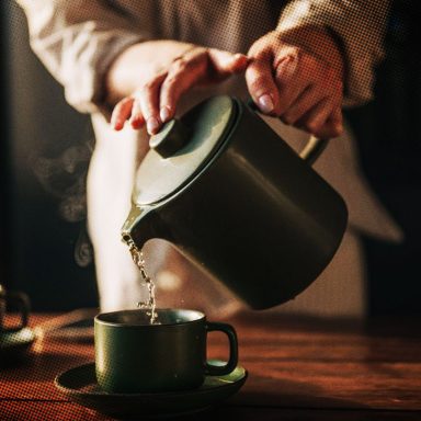 What happens when you start drinking hot water every morning?