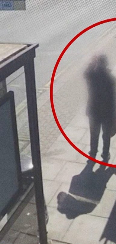 How did the stabbing of two Jewish people in London unfold?
