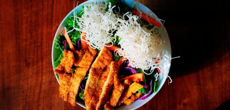 Why does plate size affect how much we eat?