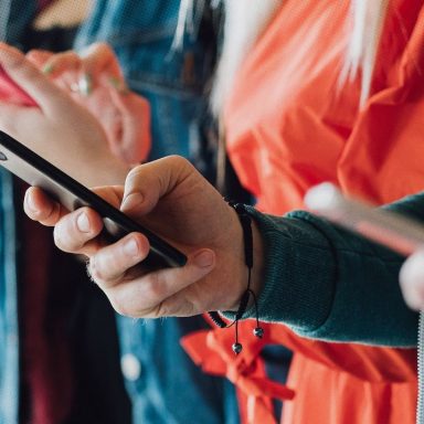 Which countries have the world's cheapest mobile phone plans?