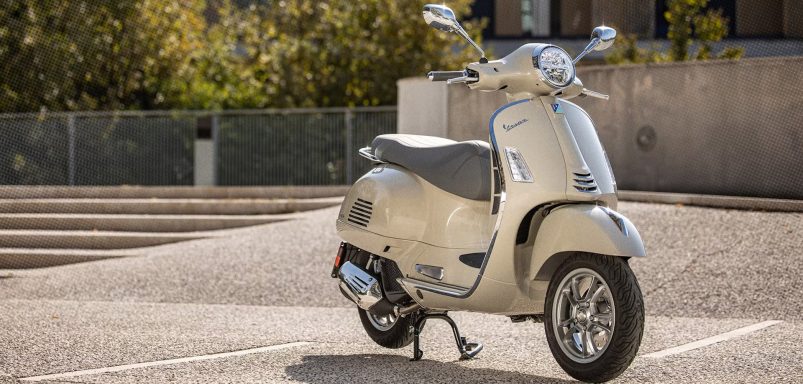 How did Vespa become a global style icon?