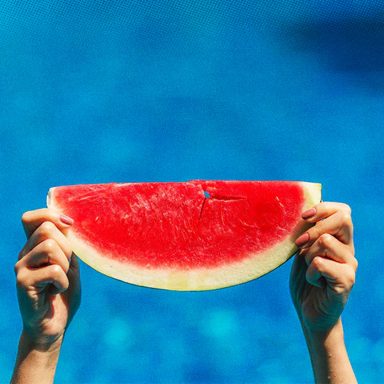 10 essential foods to reduce body heat naturally