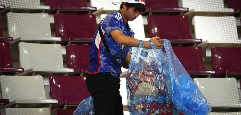 Why do Japanese fans never leave a mess behind?