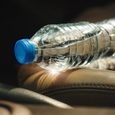 Why not to leave your bottled water in the sun