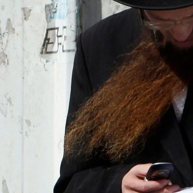 Why do some Orthodox Jews still use flip phones?