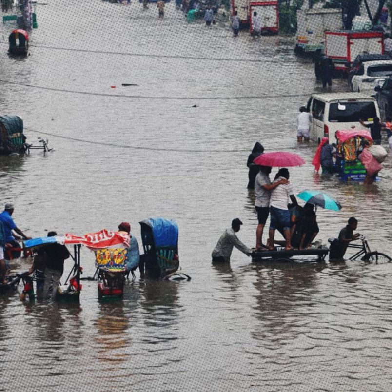 5 hidden dangers of walking through floodwater in Dhaka