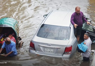 What to do if your car stalls in floodwater https://www.motorist.co.th/en/article/4690/drove-through-water-and-the-engine-stalled-what-should-you-do
