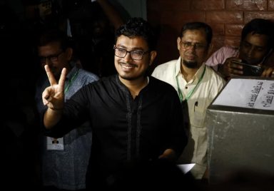 Why did Ducsu VP Shadik Kayem resign from Chhatra Shibir?