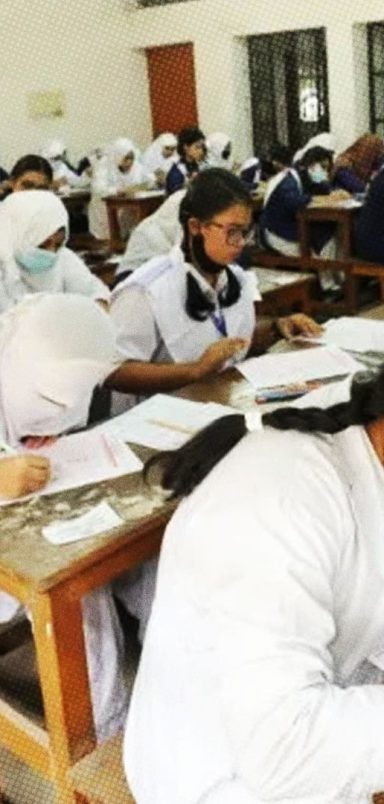 How are HSC question papers prepared in Bangladesh?