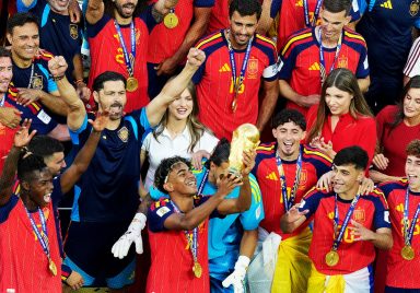 How much do teams make for winning the World Cup?