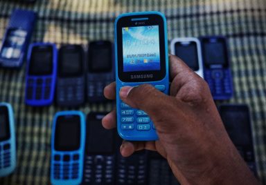Can 7 crore users make the switch from button phones to smartphones?