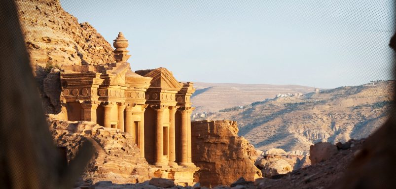 28 iconic places you should visit before they disappear from Earth