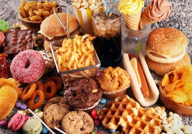 How ultra-processed foods could be linked to hidden thigh muscle fat, possible knee risk