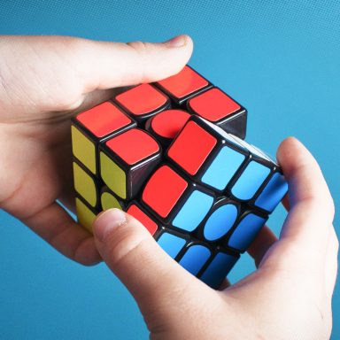How to solve a Rubik's cube like a professional within a minute?