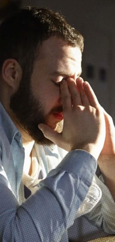 5 micro-practices that can help reduce stress in just 30 seconds