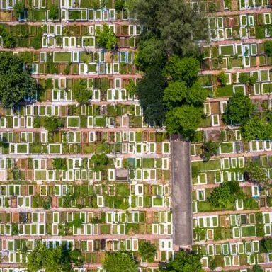 How much does it cost to bury a loved one at Dhaka's graveyards?