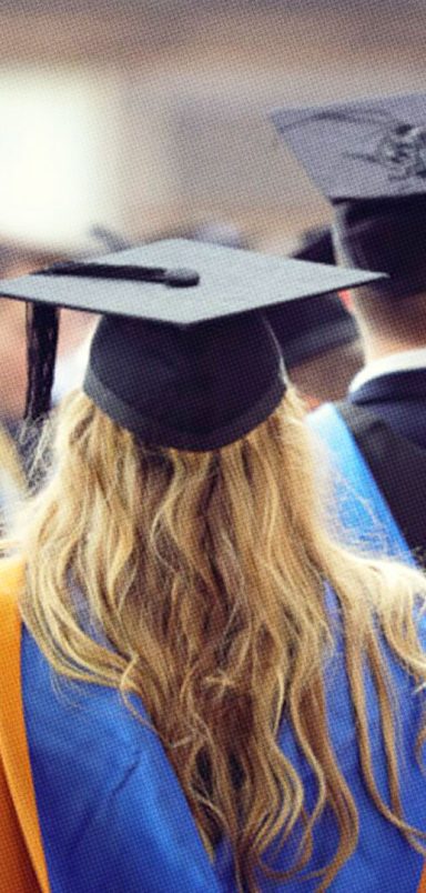 Which US university degrees lead to salaries above $200,000?
